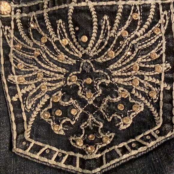 Antique River Jeans - Picture 6 of 7